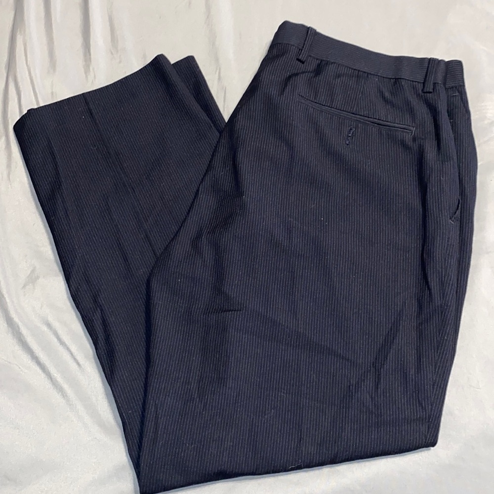 Men’s Dockers dress slacks